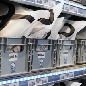 e-LOGIK Paris-Roissy, nous accompagnons les e-commerçants ambitieux dans leur développement international grâce à des solutions logistiques éprouvées. Profitez d’un réseau fiable et d’un service de livraison internationale rapide pour faire rayonner votre marque au-delà des frontières.